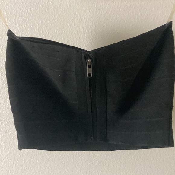 Cute black sleeveless crop top - Picture 3 of 5